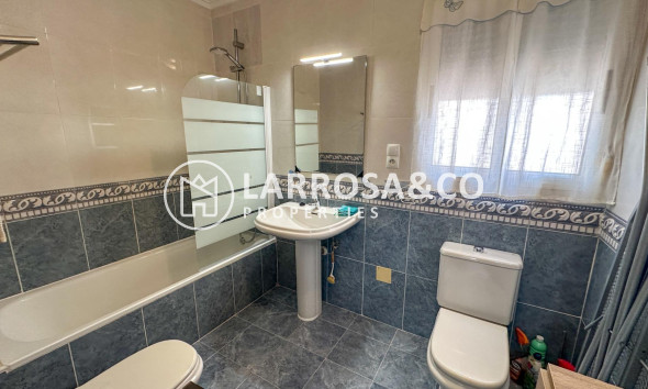 Resale - Semi-detached house - San Miguel de Salinas - El galán