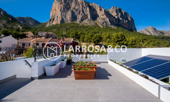 Obra Nueva - Chalet - Polop - Urbanizaciones