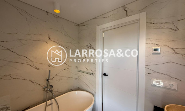 Herverkoop - Apartment - Guardamar del Segura - Centro