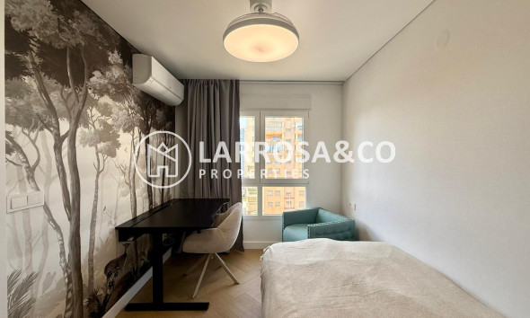 Herverkoop - Apartment - Guardamar del Segura - Centro