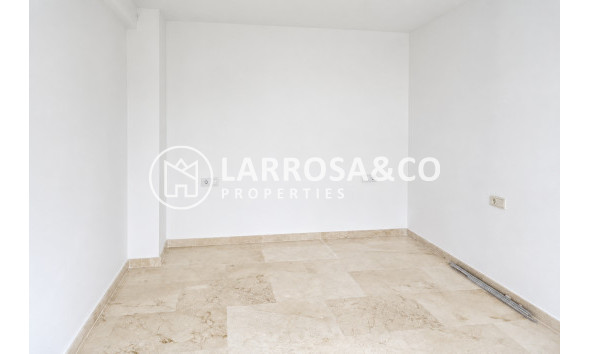 Herverkoop - Apartment - Orihuela costa - Campoamor