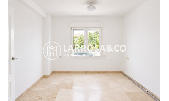 Herverkoop - Apartment - Orihuela costa - Campoamor