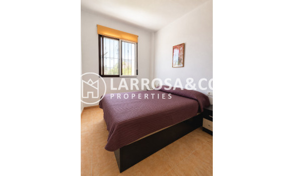 Resale - Bungalow - Daya Nueva - Costa Blanca