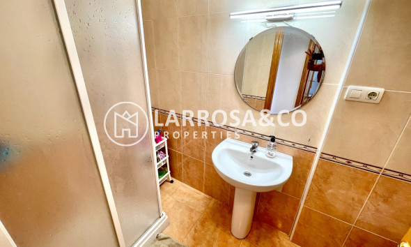 Resale - Bungalow - Daya Nueva - Costa Blanca