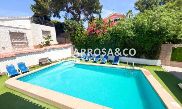 Resale - Detached House/Villa - Dehesa de Campoamor - Costa Blanca
