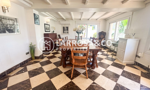Resale - Detached House/Villa - Dehesa de Campoamor - Costa Blanca