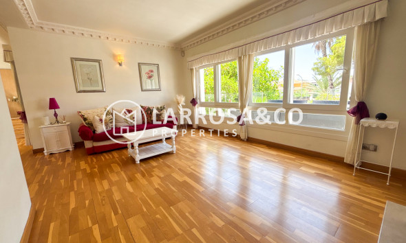 Resale - Detached House/Villa - Dehesa de Campoamor - Costa Blanca