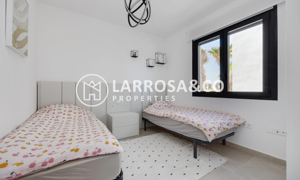 Reventa - Chalet - Guardamar del Segura - El Raso