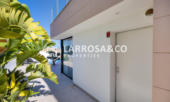 Reventa - Chalet - Guardamar del Segura - El Raso