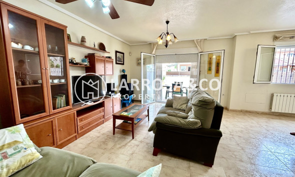 Resale - Semi-detached house - Torre de La Horadada - Costa Blanca