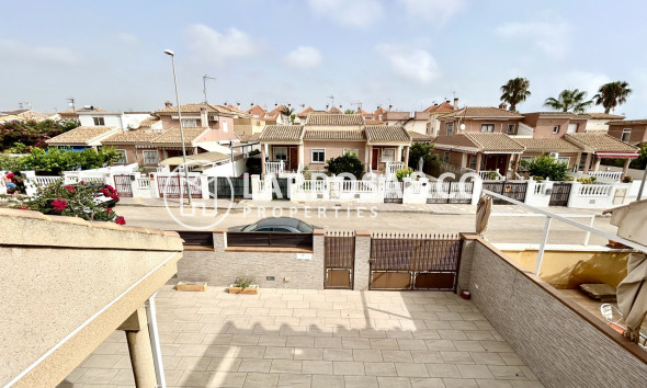 Resale - Semi-detached house - Torre de La Horadada - Costa Blanca