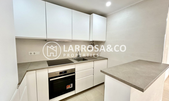 Reventa - Apartamento - Villamartin - Costa Blanca