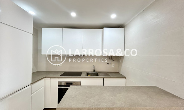 Reventa - Apartamento - Villamartin - Costa Blanca