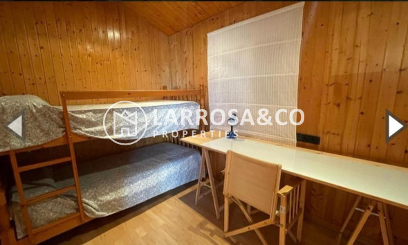Resale - Semi-detached house - Pilar de la Horadada - Pueblo Latino