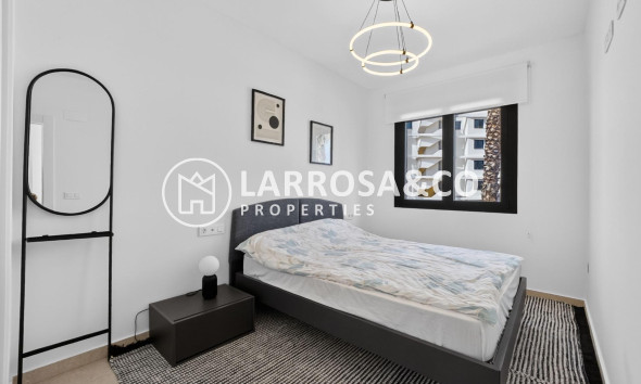 Resale - Detached House/Villa - Guardamar del Segura - El Raso