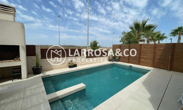 Resale - Detached House/Villa - Benijofar - Costa Blanca