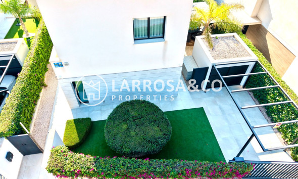 A Vendre - Villa - Los Montesinos - Costa Blanca