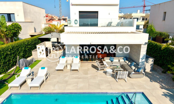 A Vendre - Villa - Los Montesinos - Costa Blanca