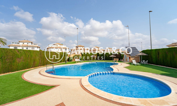 Resale - Quatro house - Orihuela costa - Lomas de Cabo Roig