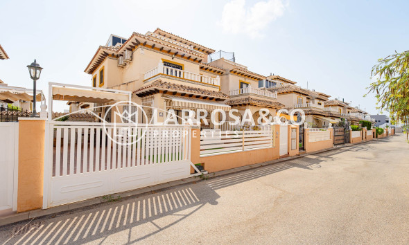 Resale - Quatro house - Orihuela costa - Lomas de Cabo Roig