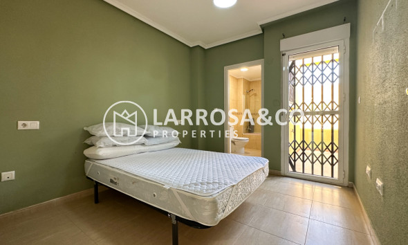 Herverkoop - Bungalow - Daya Nueva - Costa Blanca