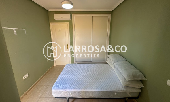 Herverkoop - Bungalow - Daya Nueva - Costa Blanca