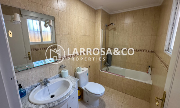Herverkoop - Bungalow - Daya Nueva - Costa Blanca