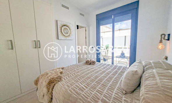 Resale - Detached House/Villa - Villamartin - Costa Blanca