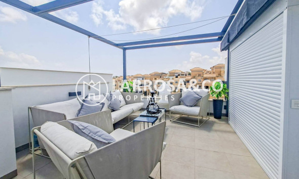 Resale - Detached House/Villa - Villamartin - Costa Blanca
