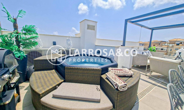 Resale - Detached House/Villa - Villamartin - Costa Blanca