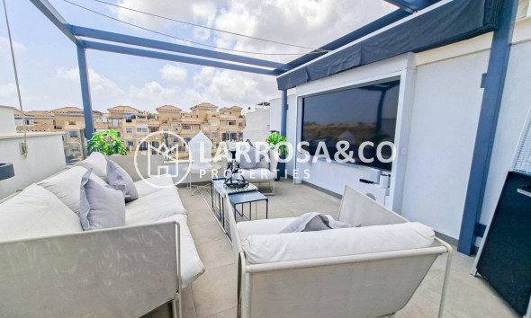 Resale - Detached House/Villa - Villamartin - Costa Blanca
