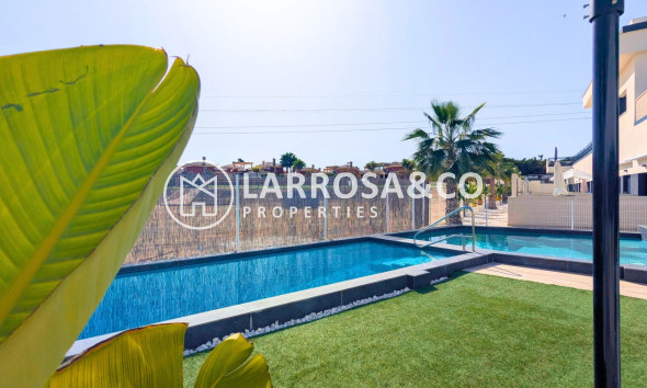 Resale - Apartment - Lo Crispin - Inland