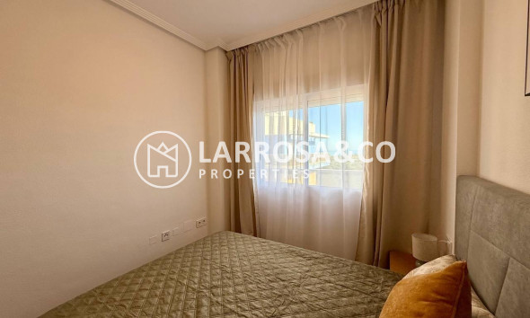 Resale - Apartment - Guardamar del Segura - Puerto