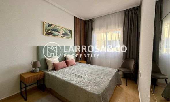 Resale - Apartment - Guardamar del Segura - Puerto