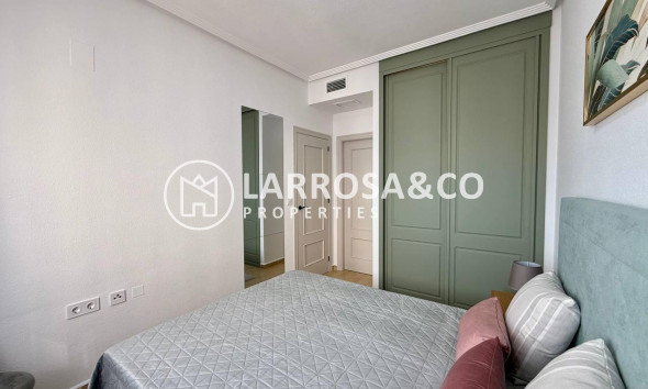 Resale - Apartment - Guardamar del Segura - Puerto