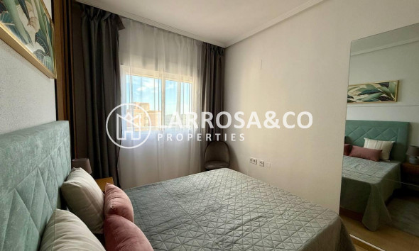 Resale - Apartment - Guardamar del Segura - Puerto