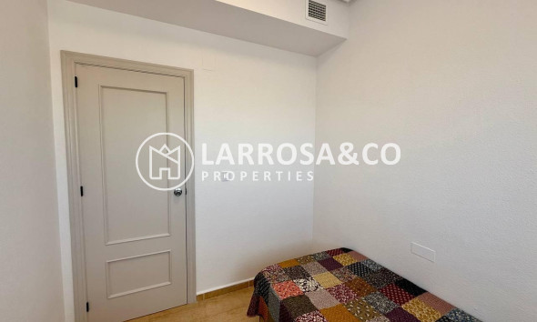 Resale - Apartment - Guardamar del Segura - Puerto