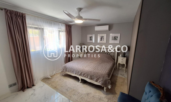 A Vendre - Villa - Pilar de la Horadada - Pinar de Campoverde