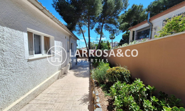 A Vendre - Villa - Pilar de la Horadada - Pinar de Campoverde