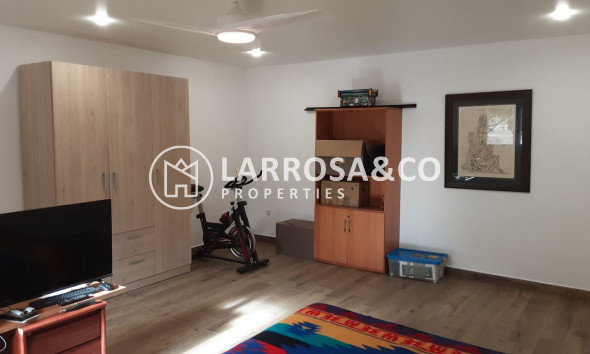 Resale - Detached House/Villa - San Miguel de Salinas - Inland