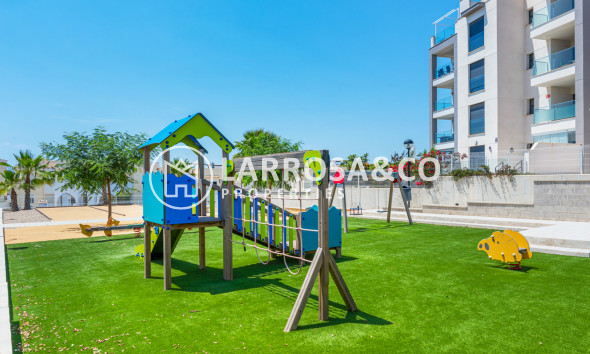 Resale - Apartment - Villamartin - Costa Blanca