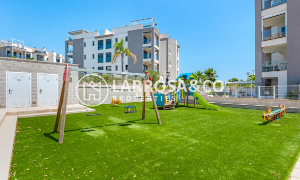 Resale - Apartment - Villamartin - Costa Blanca