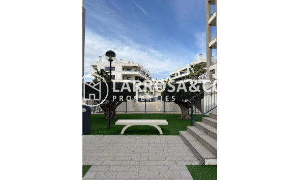 Resale - Apartment - Villamartin - Costa Blanca