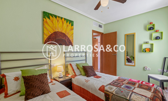 Resale - Semi-detached house - San Miguel de Salinas - Inland