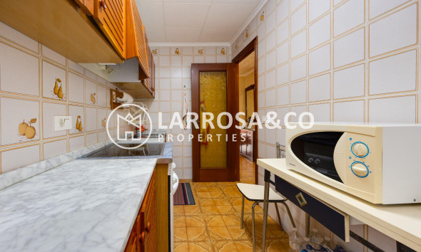 Herverkoop - Apartment - Torrevieja - Playa del Acequión