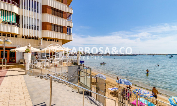 Herverkoop - Apartment - Torrevieja - Playa del Acequión