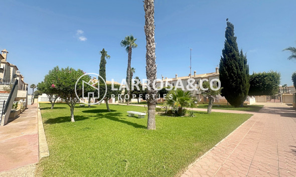 Herverkoop - Bungalow - Torrevieja - Aguas Nuevas