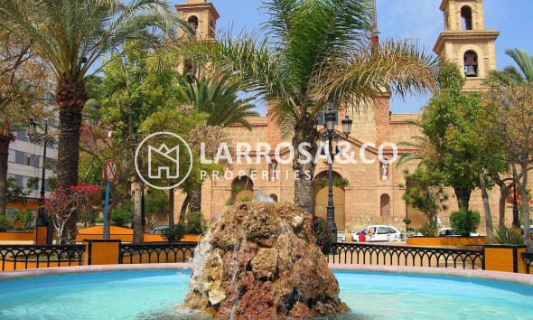 Herverkoop - Bungalow - Torrevieja - Aguas Nuevas