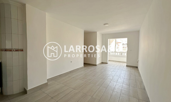 Resale - Apartment - Torrevieja - torrevieja
