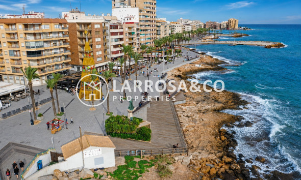 Resale - Apartment - Torrevieja - torrevieja
